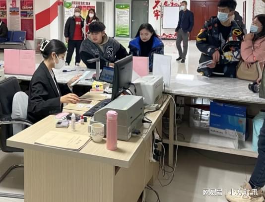 为幸福“提速”，用服务“升温”——呼和浩特市回民区婚姻登记专区延时服务与婚姻介绍服务纪实